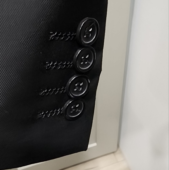 Black Jacket With Matching Red Bow Tie - Picture 5 of 14